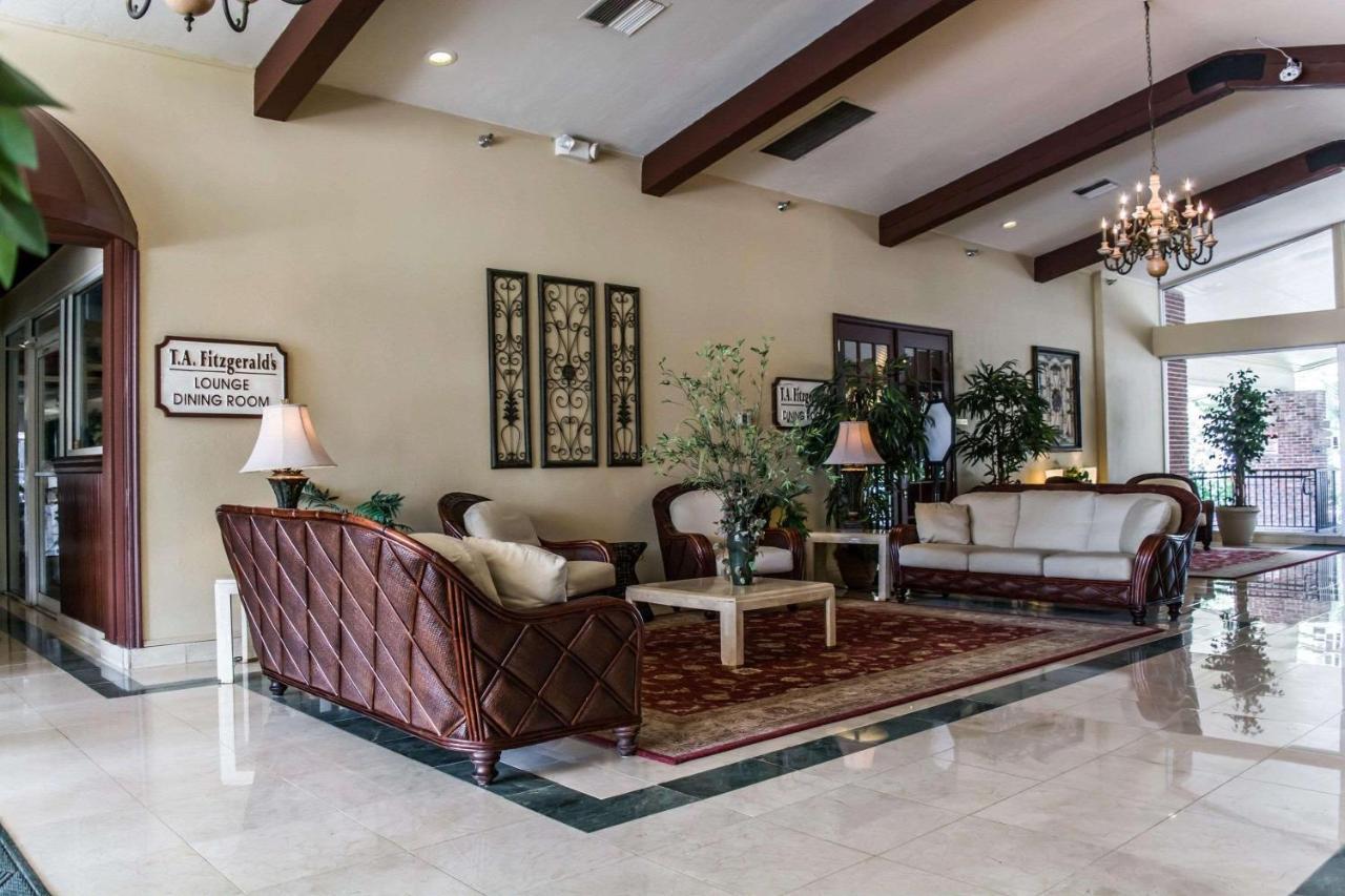 North Naples Quality Inn And Suites Golf Resort מראה חיצוני תמונה