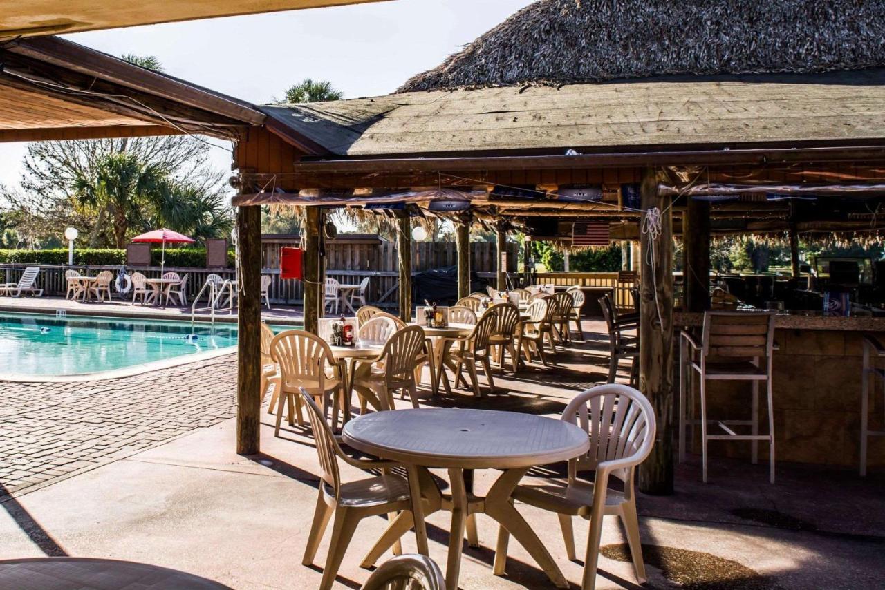 North Naples Quality Inn And Suites Golf Resort מראה חיצוני תמונה