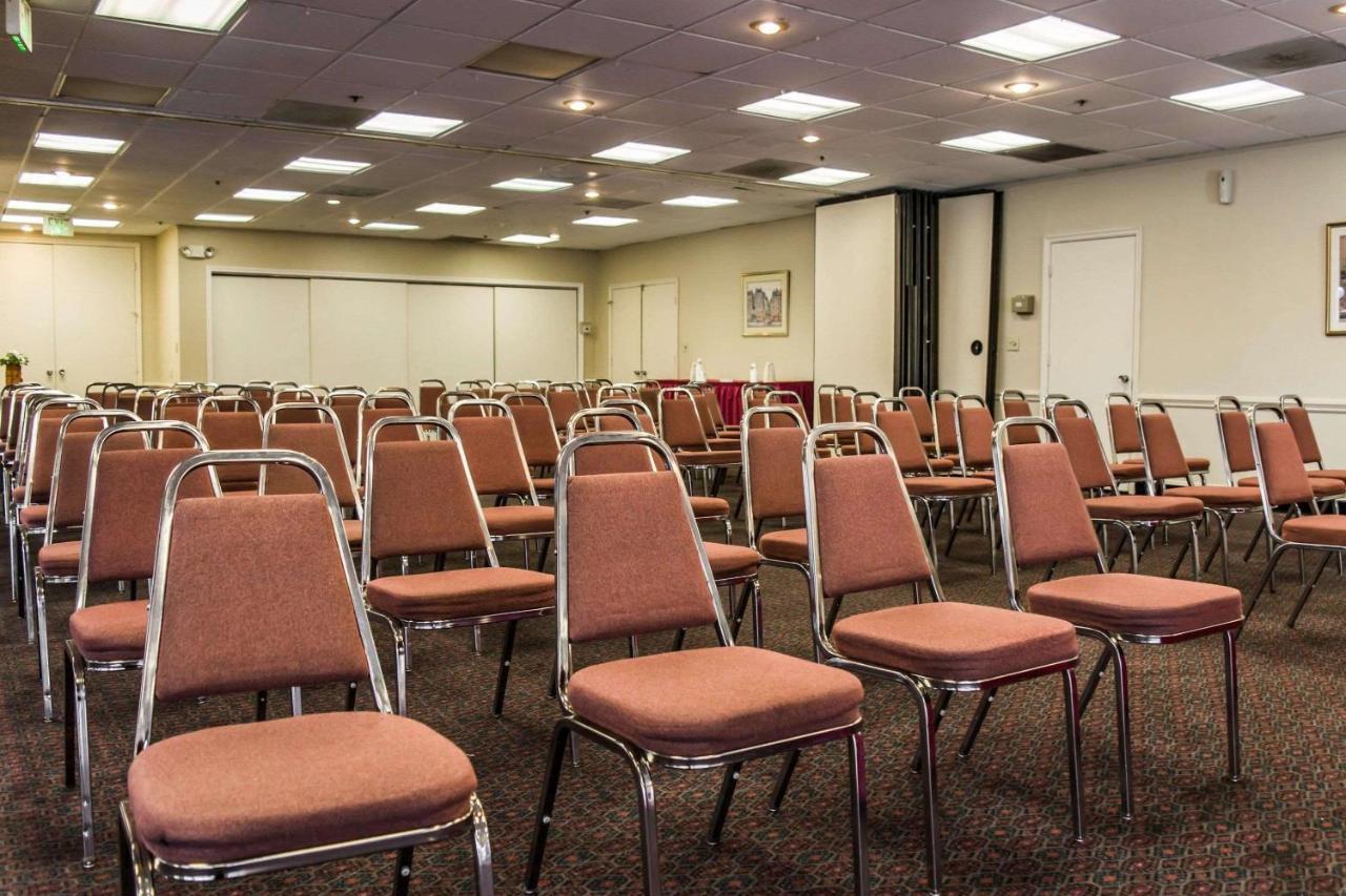 North Naples Quality Inn And Suites Golf Resort מראה חיצוני תמונה